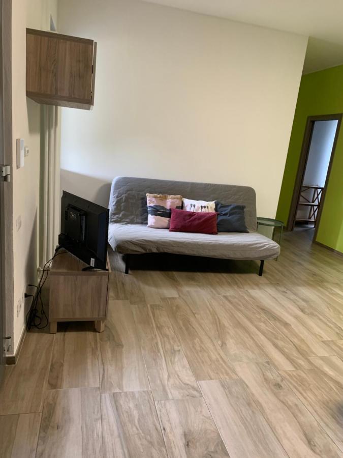 Caroline Home Anzano Del Parco Екстериор снимка