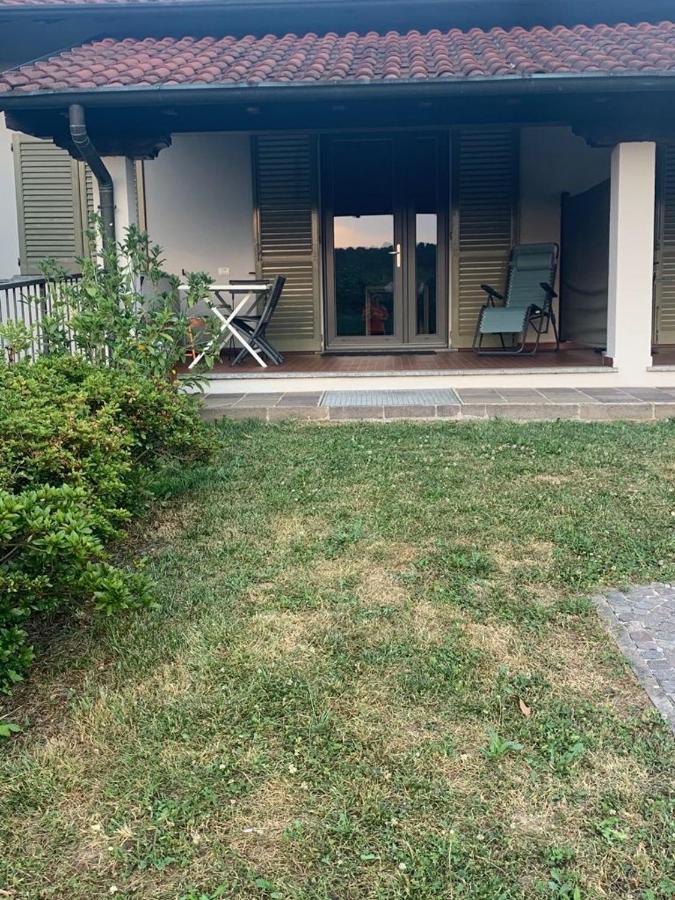 Caroline Home Anzano Del Parco Екстериор снимка