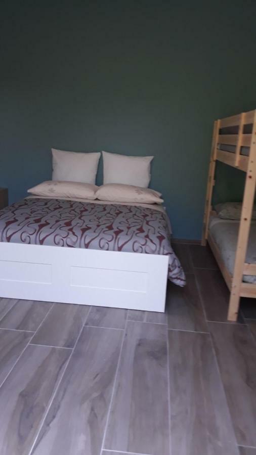 Caroline Home Anzano Del Parco Екстериор снимка